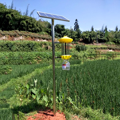 頻振式太陽(yáng)能殺蟲(chóng)燈 TPSC3-2